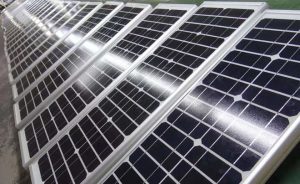 Sự Khác Biệt Giữa Tấm Pin Mặt Trời Mono Và Poly Là Gì Đâu Là Lựa Trọn Tốt Nhất