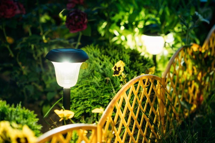 Cách lắp đặt đèn năng lượng mặt trời